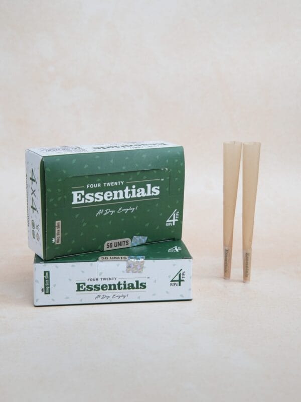 420 Essentials 4 x 4 Survival Kit - White - Image 2